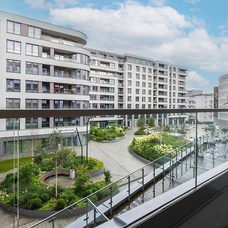 Plac Unii Apartment Gdynia City Centre By Noclegi Renters Екстериор снимка