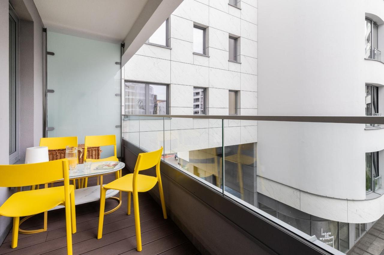Plac Unii Apartment Gdynia City Centre By Noclegi Renters Екстериор снимка