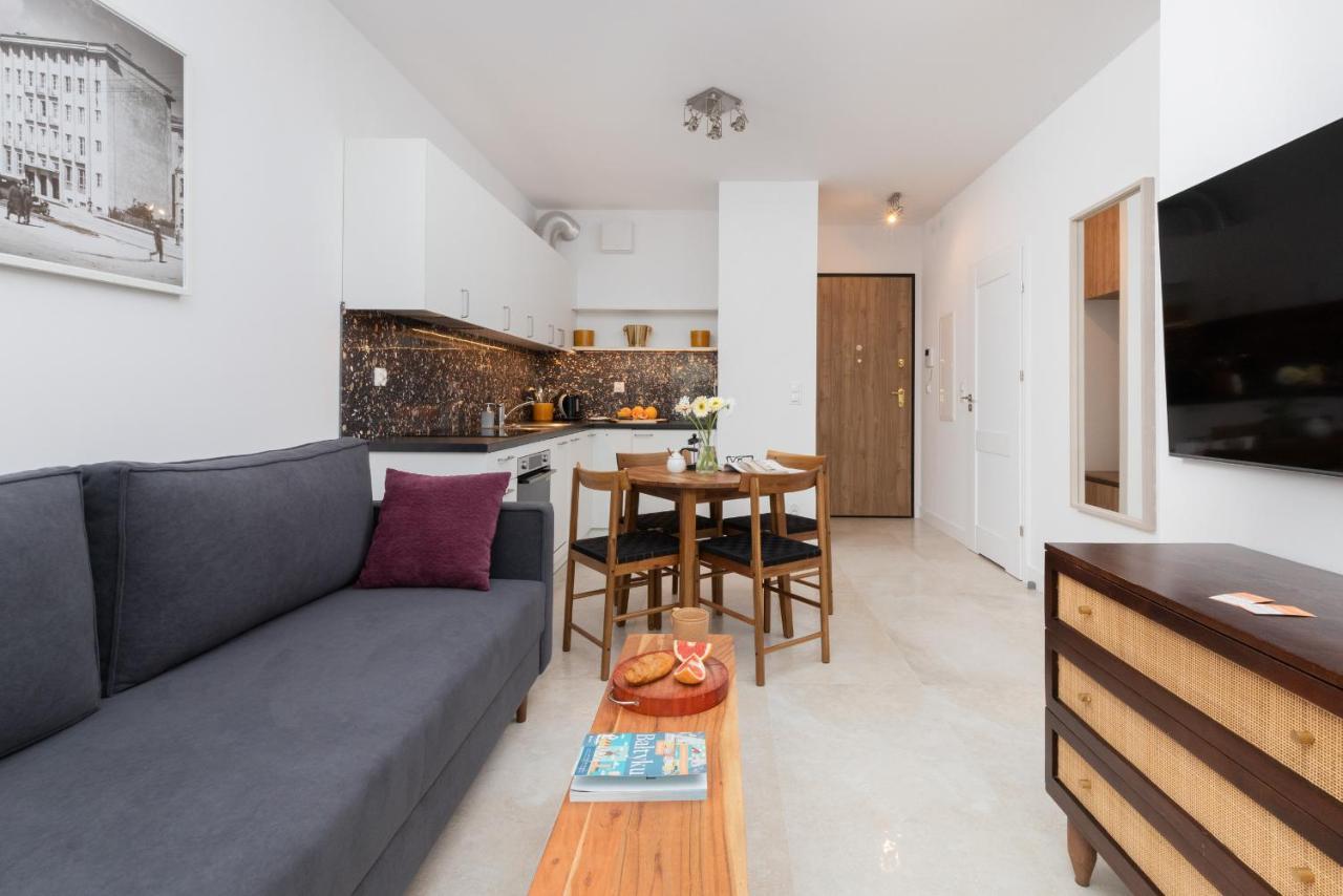 Plac Unii Apartment Gdynia City Centre By Noclegi Renters Екстериор снимка